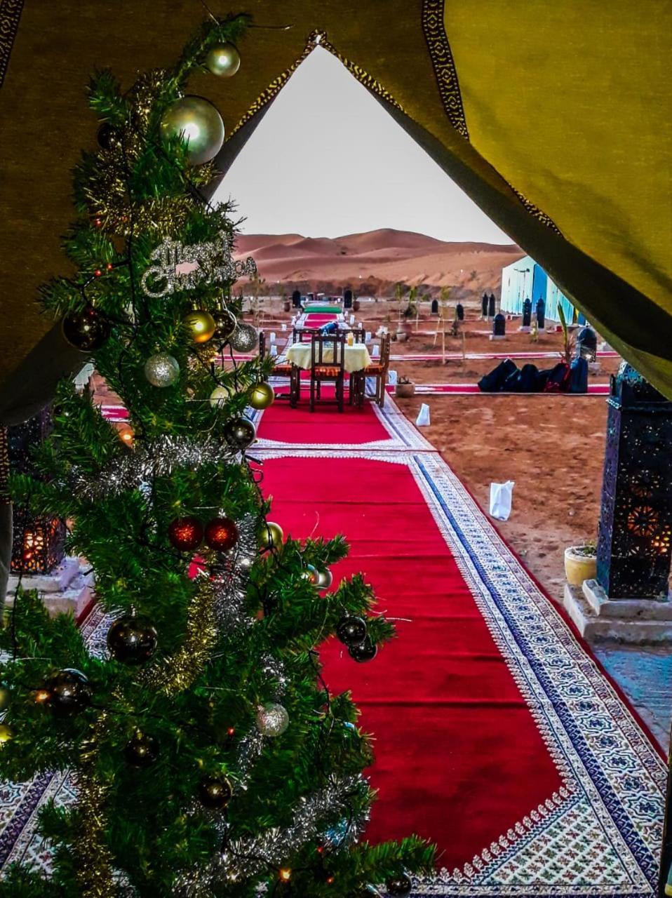 Hotel Sahara Majestic Luxury Camp Merzouga Exteriér fotografie Christmas in the desert